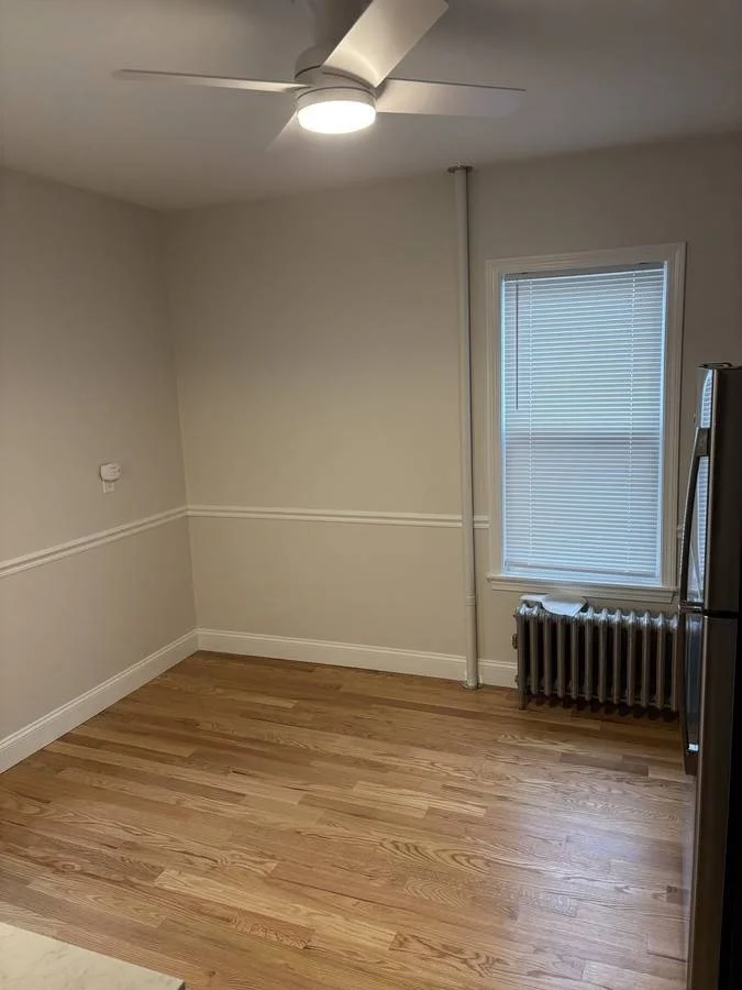 2 bed, 1 bath apartment for rent at 341 Main St Unit 2, Medford — photo 11 of 13