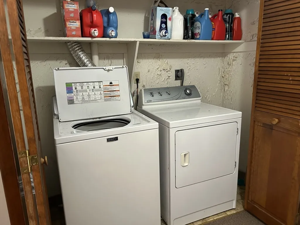 3 bed, 1 bath apartment for rent at 341 Summer St Unit 2R, Porter Square — photo 6 of 6