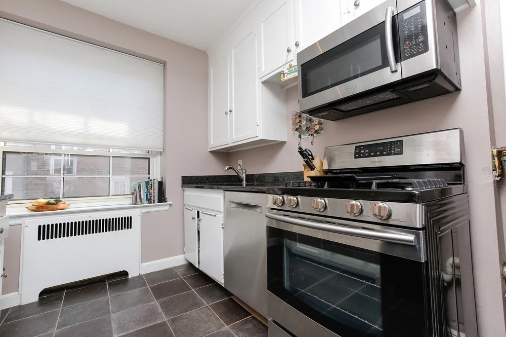 1 bed, 1 bath apartment for rent at 341 Tappan Unit 6, Aspinwall Hill — photo 8 of 18