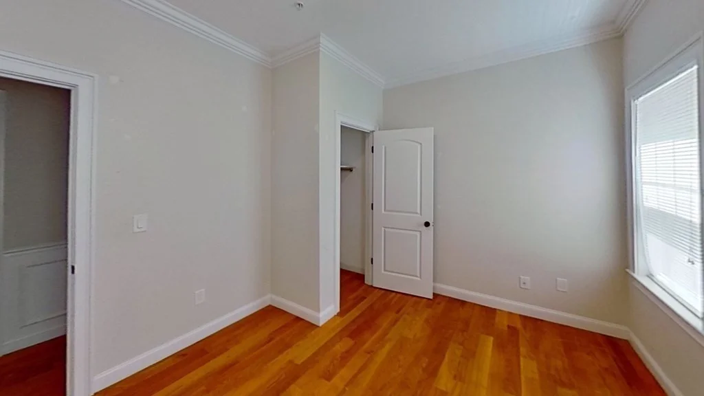 3 bed, 1 bath apartment for rent at 3411 Washington St Unit Boston, Jamaica Plain — photo 4 of 9