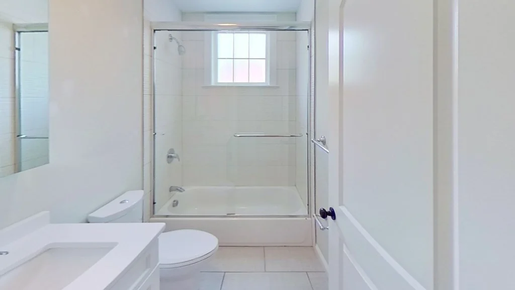 3 bed, 1 bath apartment for rent at 3411 Washington St Unit Boston, Jamaica Plain — photo 7 of 9