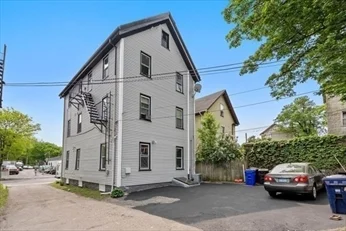 3 bed, 1 bath apartment for rent at 3417 Washington St Unit 2, Jamaica Plain — photo 12 of 12