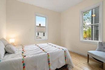 3 bed, 1 bath apartment for rent at 3417 Washington St Unit 2, Jamaica Plain — photo 8 of 12