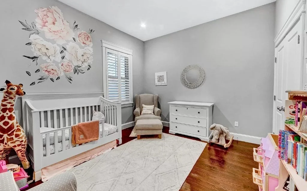 3 bed, 2 bath apartment for rent at 342-346 Dorchester St Unit 2, Boston — photo 6 of 13