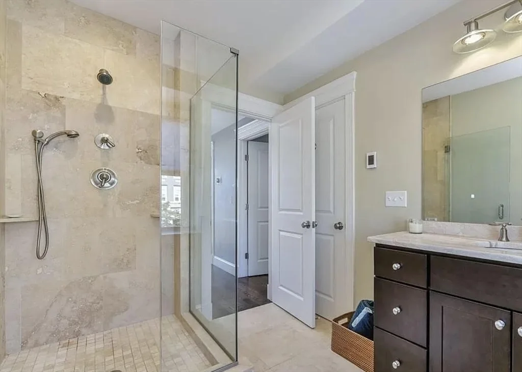 3 bed, 2 bath apartment for rent at 342-346 Dorchester St Unit 4, South Boston — photo 12 of 18