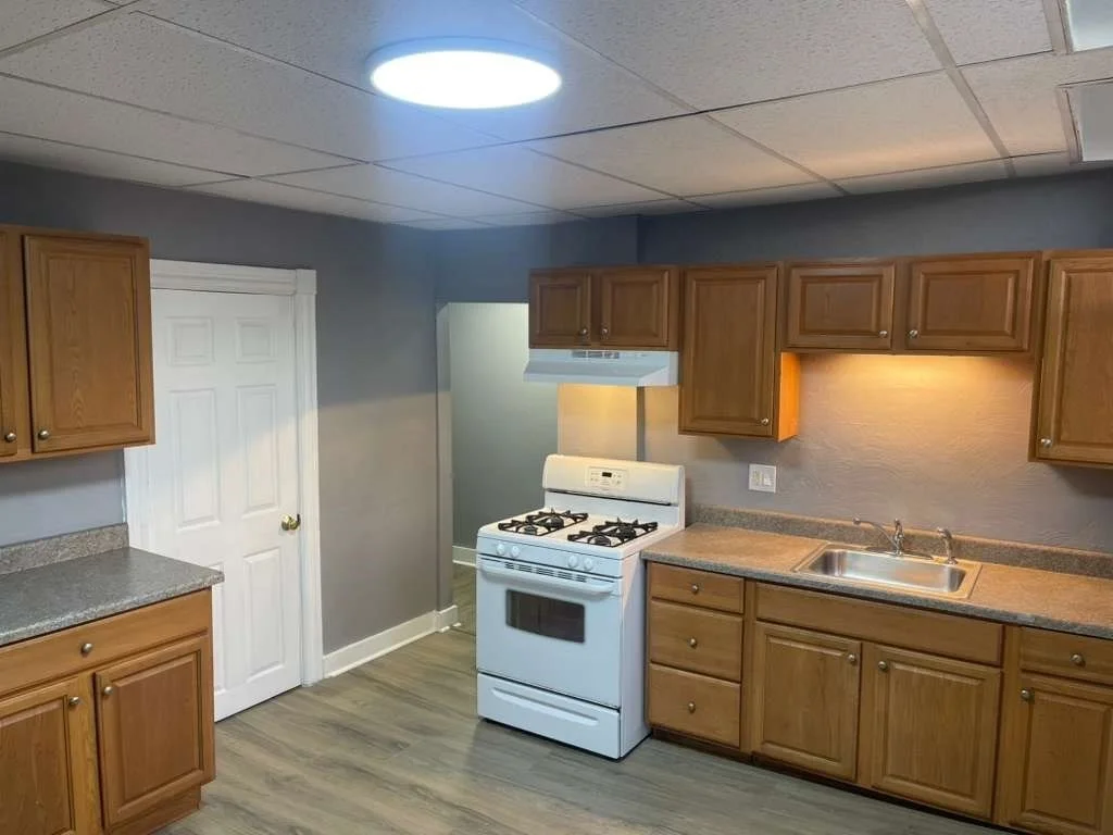 1 bed, 1 bath apartment for rent at 342 Broadway Unit CR, North Attleboro — photo 4 of 6