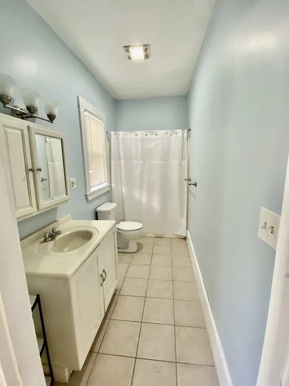3 bed, 1 bath apartment for rent at 342 Park St Unit 2, Boston — photo 12 of 22