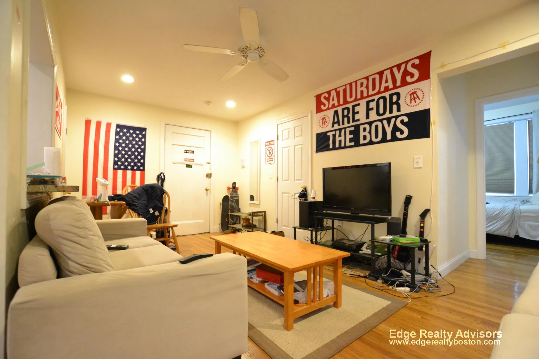 4 bed, 2 bath apartment for rent at 342 Saint Paul St Unit 1, North Brookline