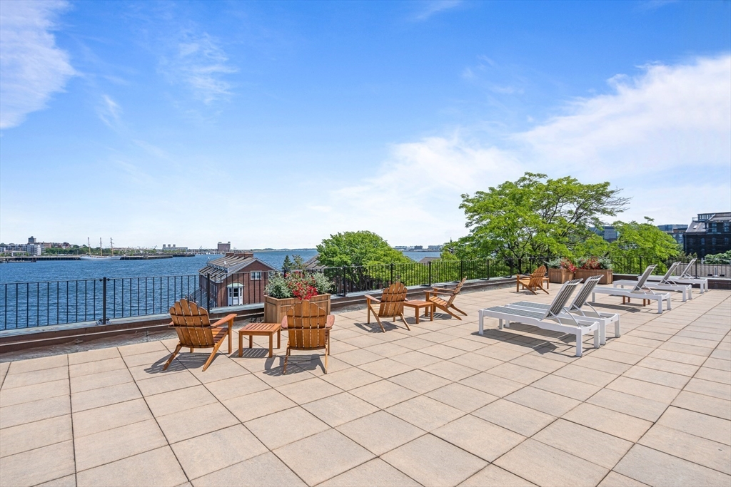 3 bed, 2 bath apartment for rent at 343 Commercial St Unit 301, Waterfront — photo 21 of 29