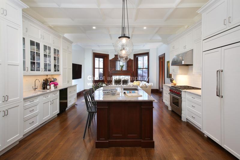 3 bed, 2.5 bath apartment for rent at 343 Commonwealth Ave Unit 10, Back Bay — photo 3 of 9