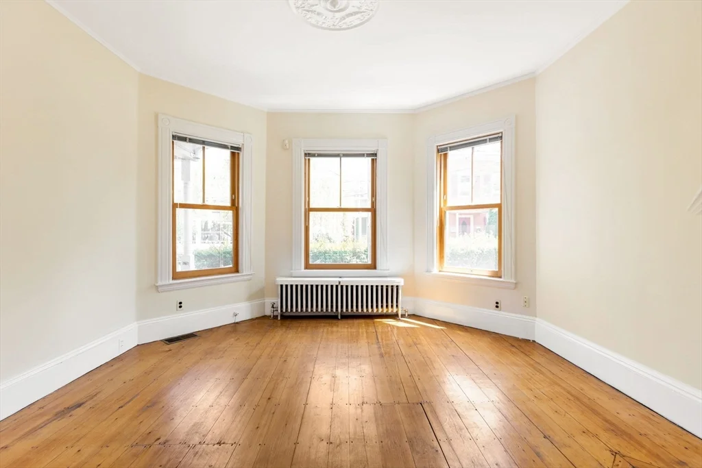 2 bed, 1 bath apartment for rent at 343 Pearl St Unit 1, Cambridgeport — photo 4 of 22