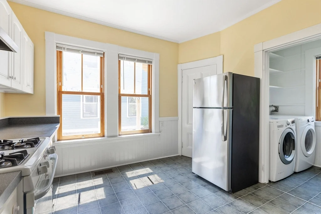 2 bed, 1 bath apartment for rent at 343 Pearl St Unit 1, Cambridgeport — photo 19 of 22