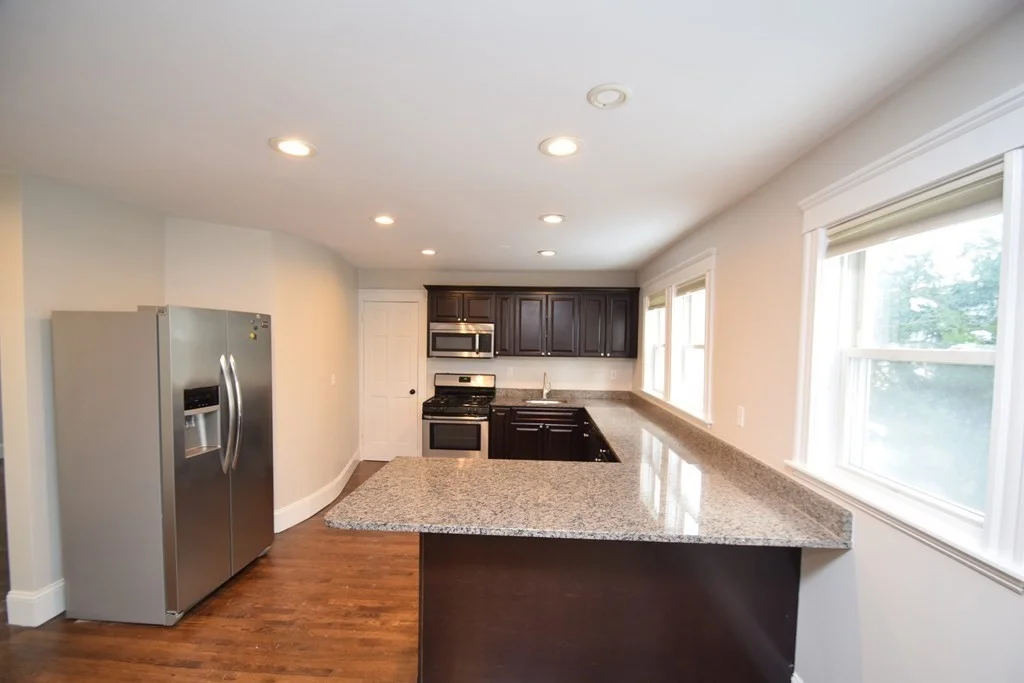 3 bed, 1 bath apartment for rent at 344-346 Hyde Park Ave Unit 1, Roslindale — photo 7 of 22
