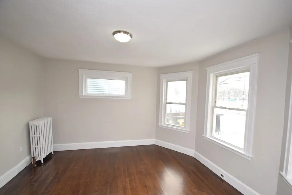 3 bed, 1 bath apartment for rent at 344-346 Hyde Park Ave Unit 1, Roslindale — photo 9 of 22