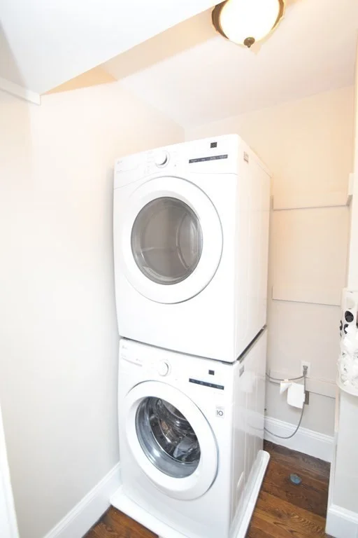 3 bed, 1 bath apartment for rent at 344-346 Hyde Park Ave Unit 1, Roslindale — photo 17 of 22