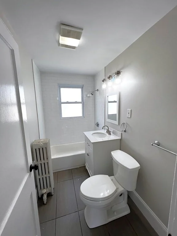 3 bed, 1 bath apartment for rent at 344-346 Hyde Park Ave Unit 2, Roslindale — photo 19 of 23