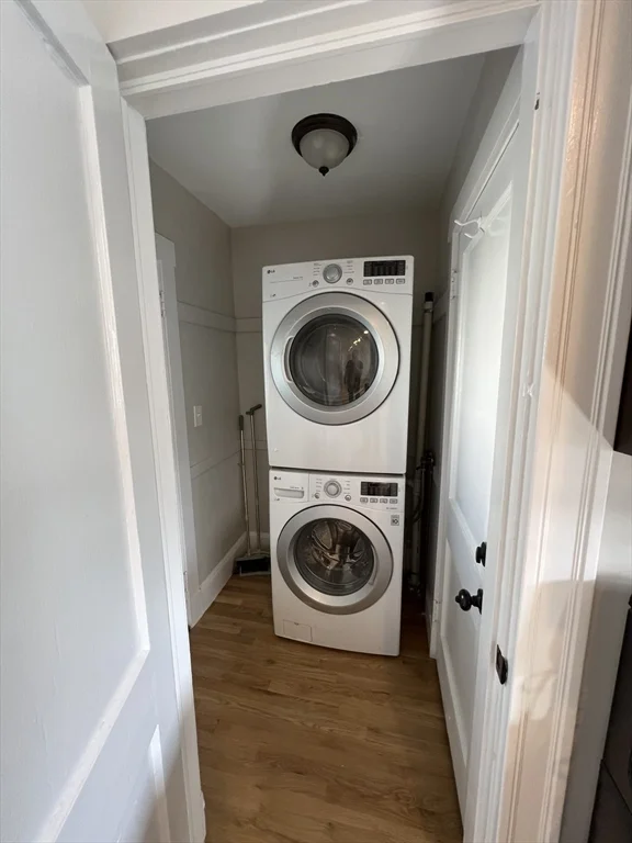 3 bed, 1 bath apartment for rent at 344-346 Hyde Park Ave Unit 3, Roslindale — photo 12 of 20