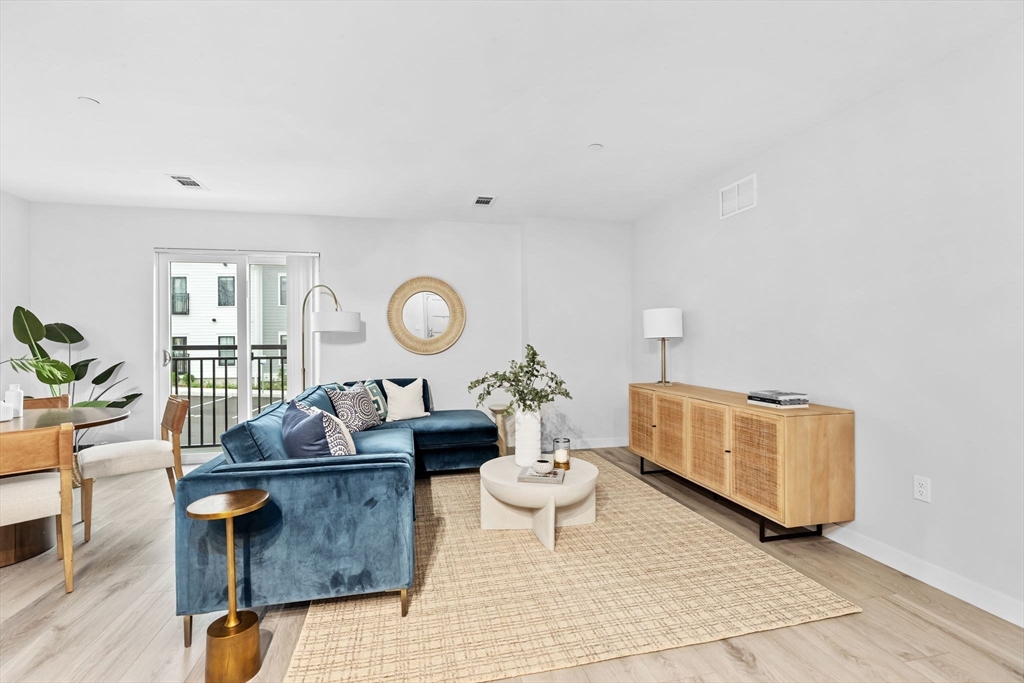 1 bed, 2 bath apartment for rent at 344 Driftway Unit 101D, Scituate — photo 10 of 25