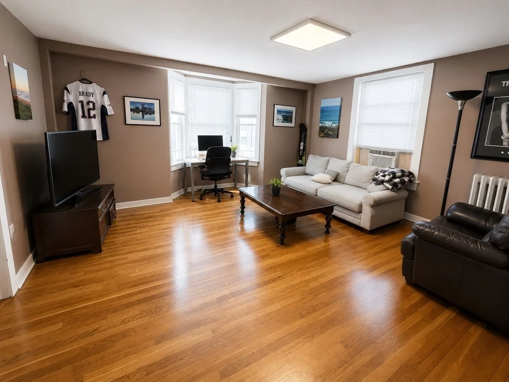 2 bed, 1 bath apartment for rent at 344 E 8th St Unit 3, South Boston — photo 7 of 10