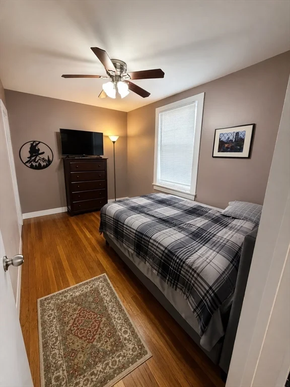 2 bed, 1 bath apartment for rent at 344 E 8th St Unit 3, South Boston — photo 9 of 10
