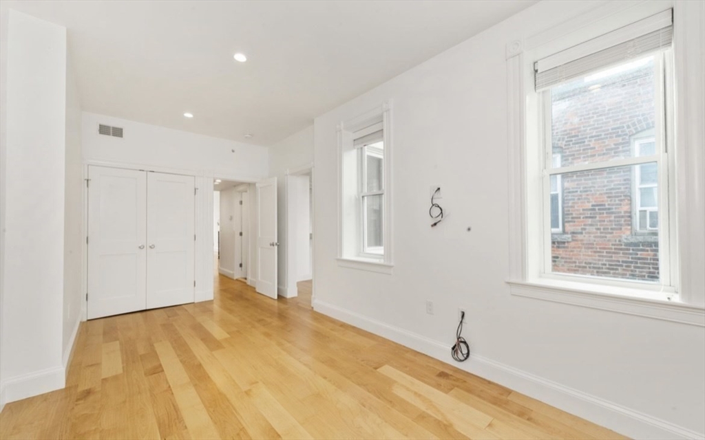 1 bed, 1 bath apartment for rent at 344 Hanover St Unit 3, North End — photo 9 of 13
