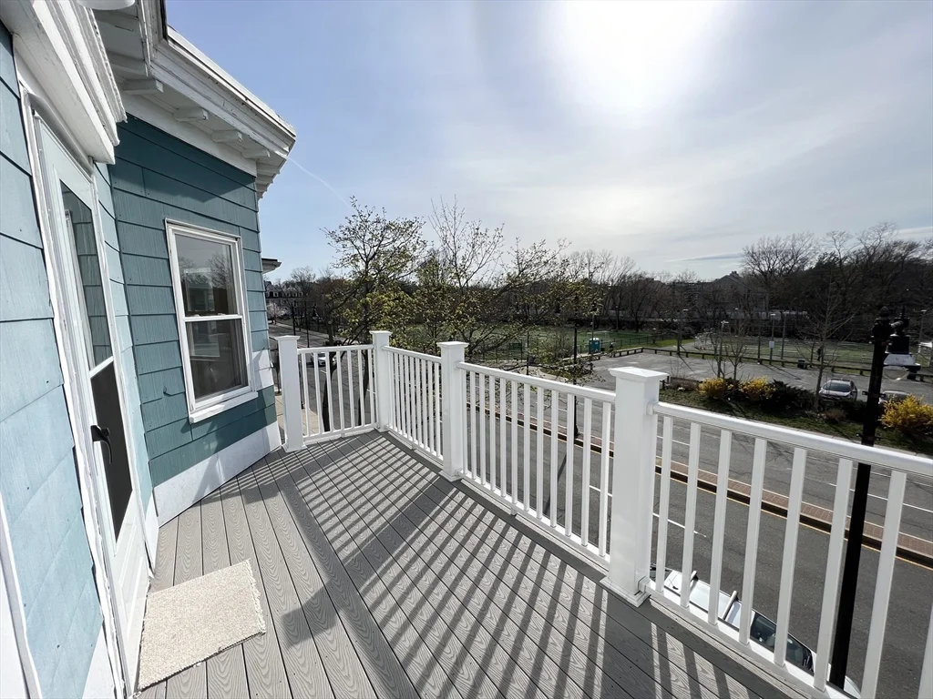 3 bed, 1 bath apartment for rent at 344 Hyde Park Ave Unit 3, Roslindale — photo 4 of 20
