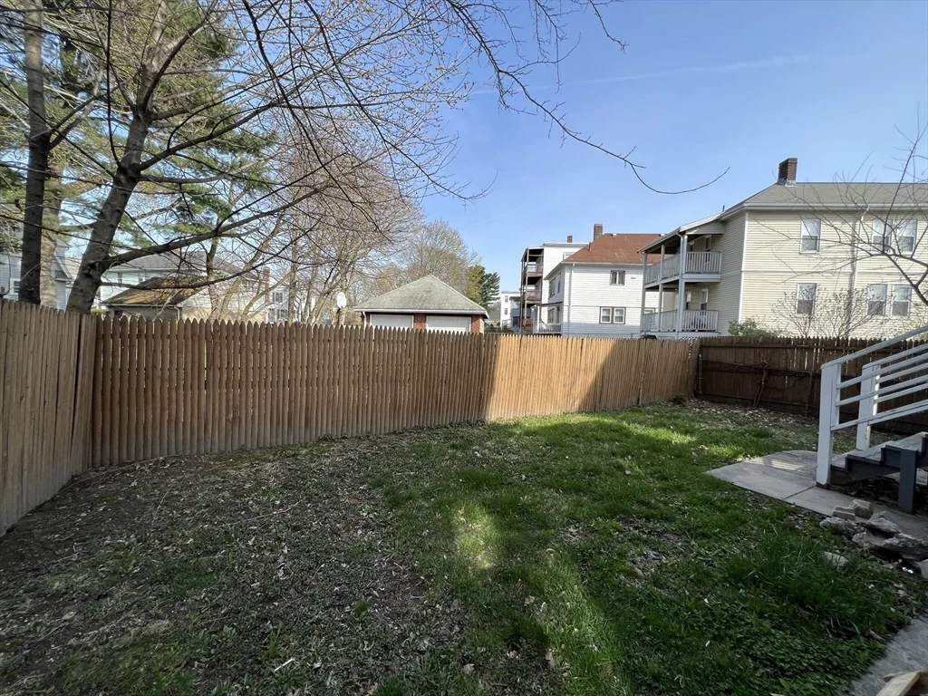 3 bed, 1 bath apartment for rent at 344 Hyde Park Ave Unit 3, Roslindale — photo 19 of 20