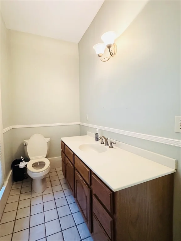 5 bed, 4+ bath apartment for rent at 344 Lowell St, Lexington — photo 19 of 24