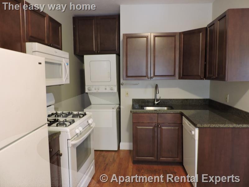 3 bed, 1 bath apartment for rent at 344 Putnam Ave Unit 1, Cambridgeport