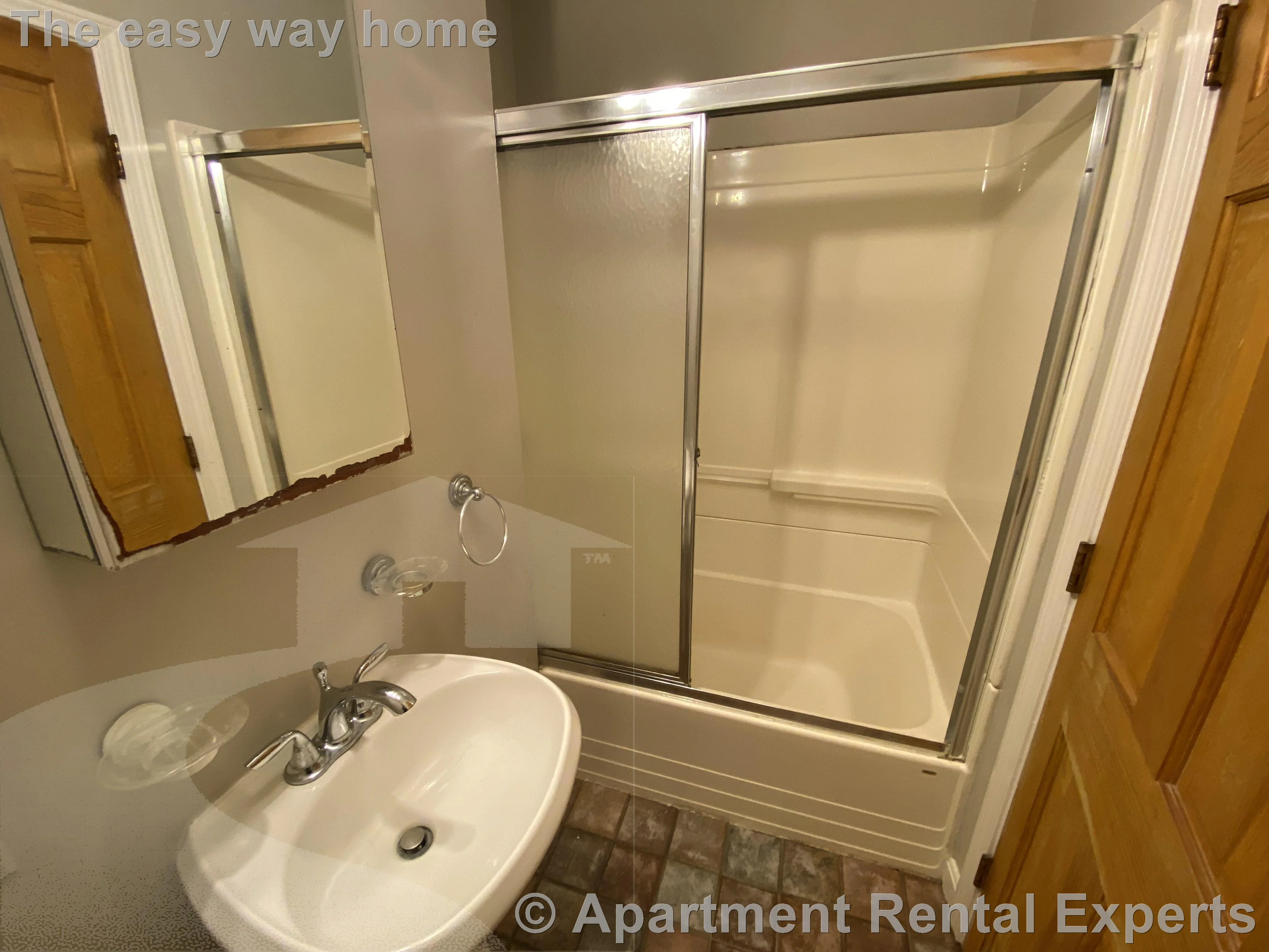 3 bed, 1 bath apartment for rent at 344 Putnam Ave Unit 2, Cambridgeport — photo 8 of 19
