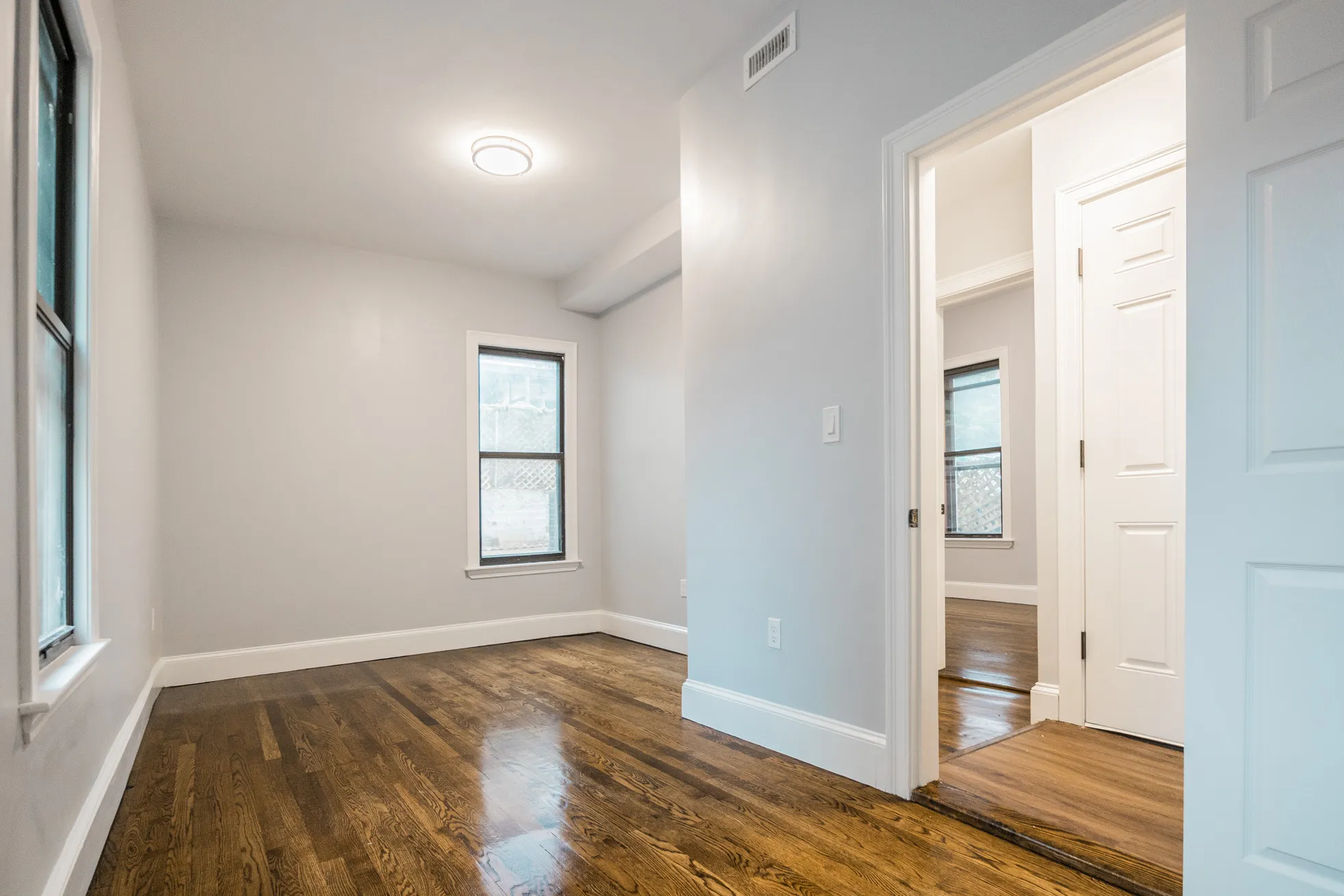 4 bed, 2 bath apartment for rent at 344 Saratoga St Unit 2, East Boston — photo 5 of 10