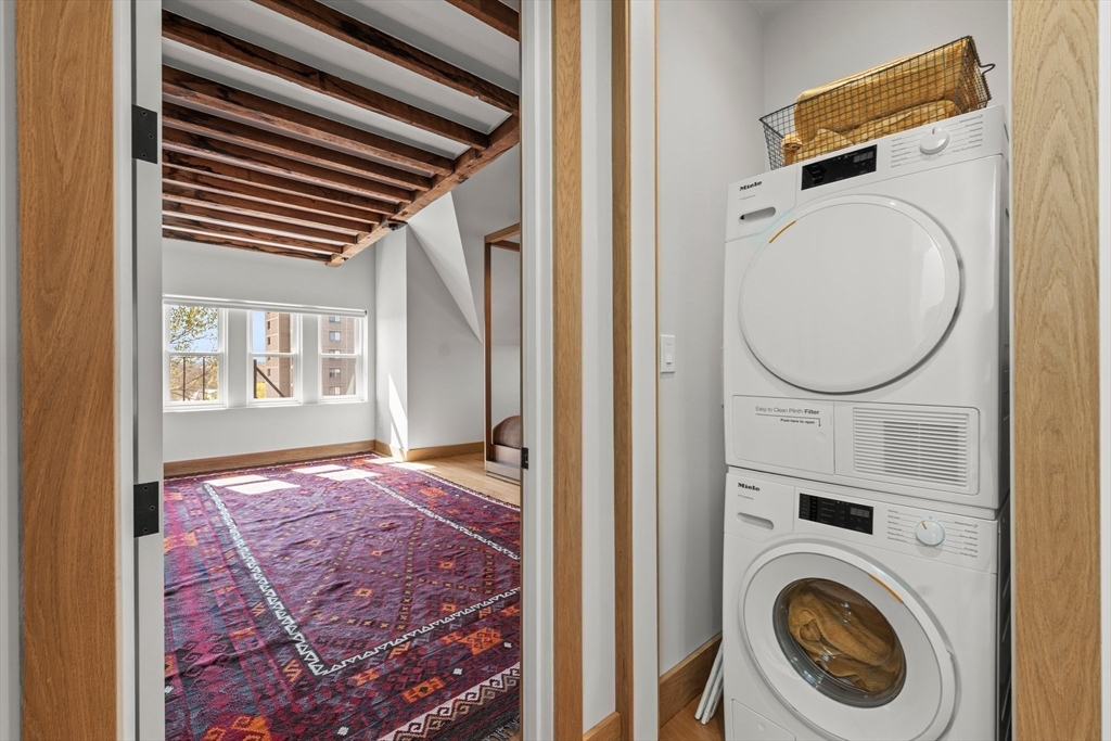 3 bed, 2 bath apartment for rent at 344 Tappan Unit 3, Brookline — photo 18 of 35