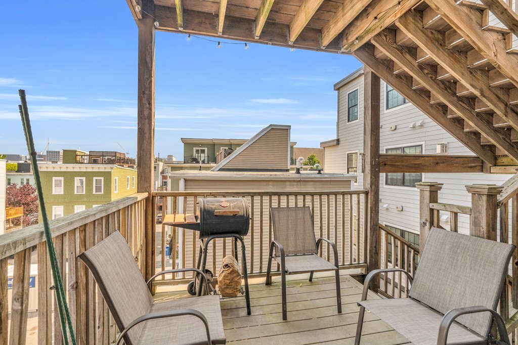 3 bed, 2 bath apartment for rent at 344 W Broadway Unit 2, South Boston — photo 17 of 17