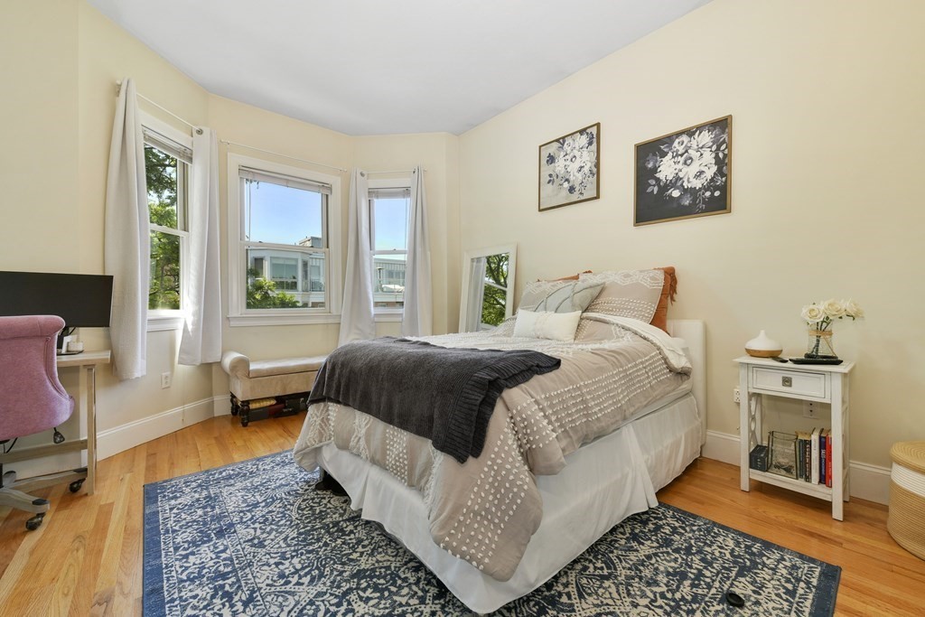 3 bed, 2 bath apartment for rent at 344 W Broadway Unit 2, South Boston — photo 9 of 17