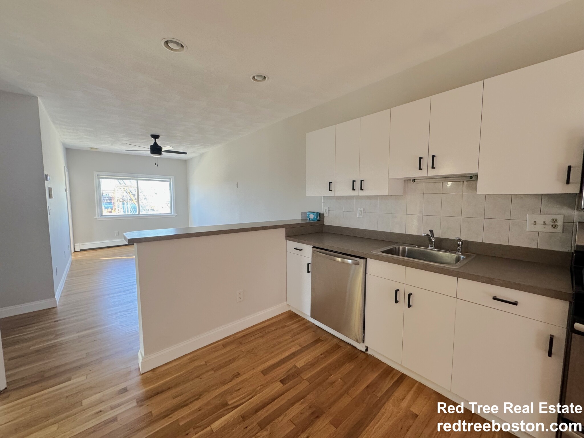 2 bed, 1 bath apartment for rent at 345 Border St Unit 2, Central Square — photo 6 of 12