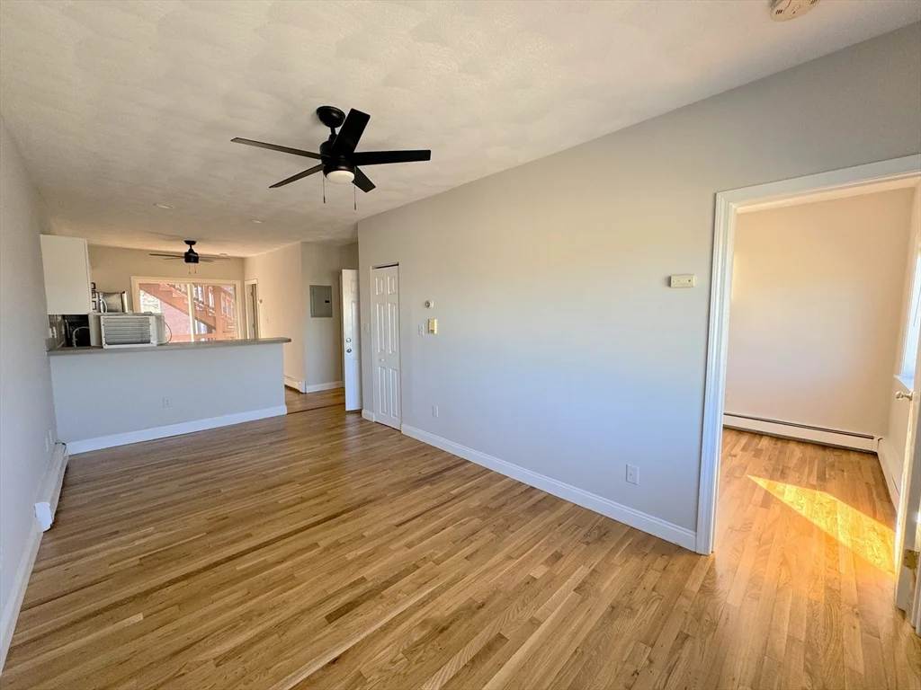 2 bed, 1 bath apartment for rent at 345 Border Unit 3, Boston — photo 8 of 11