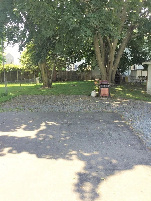 2 bed, 1 bath apartment for rent at 345 Child St Unit 2, Warren — photo 17 of 19