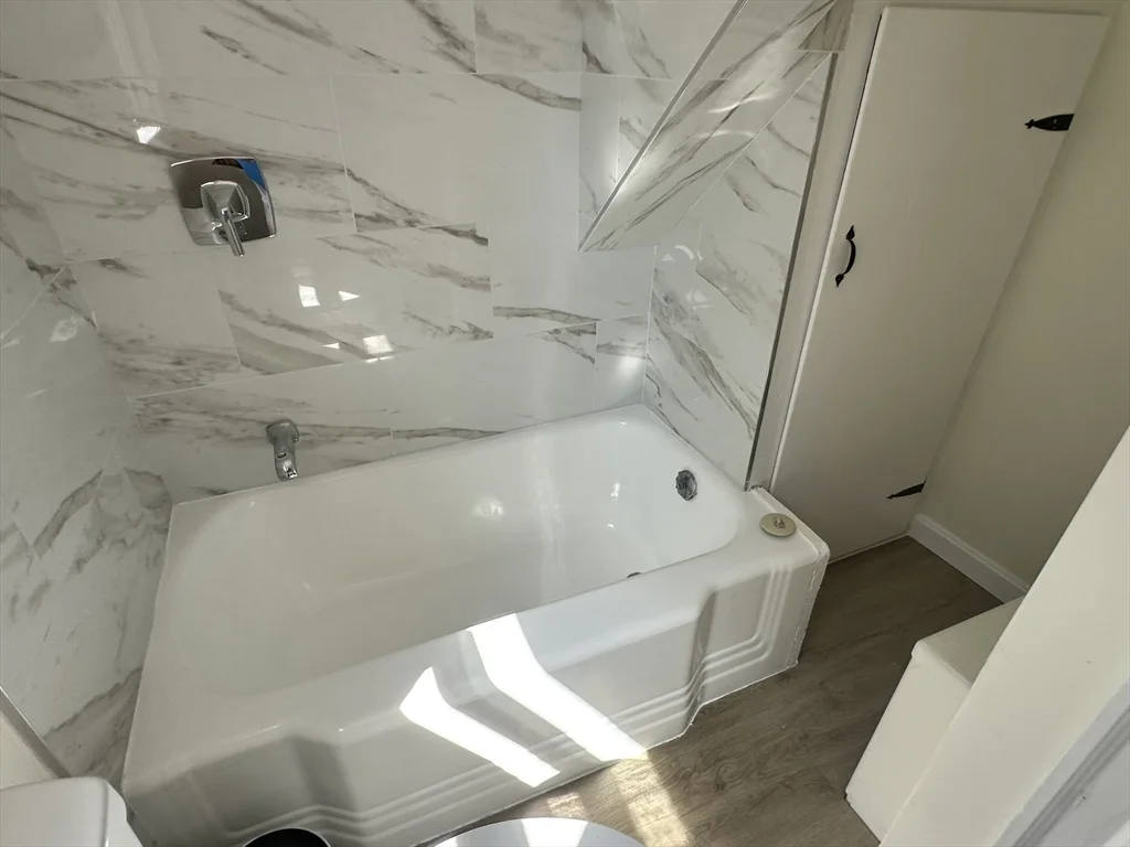 2 bed, 1 bath apartment for rent at 345 Child St Unit 2, Warren — photo 8 of 19