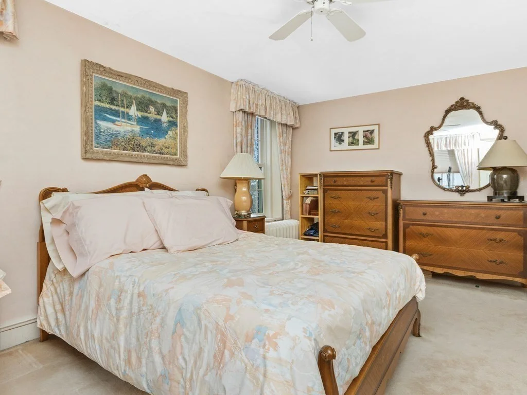 5 bed, 4+ bath apartment for rent at 345 Clinton Rd, Brookline — photo 13 of 25