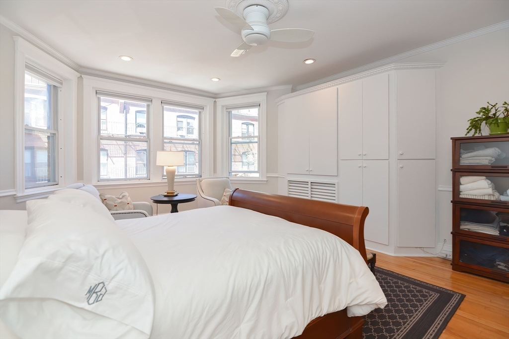 2 bed, 2 bath apartment for rent at 345 Commonwealth Ave Unit 6, Back Bay — photo 5 of 13