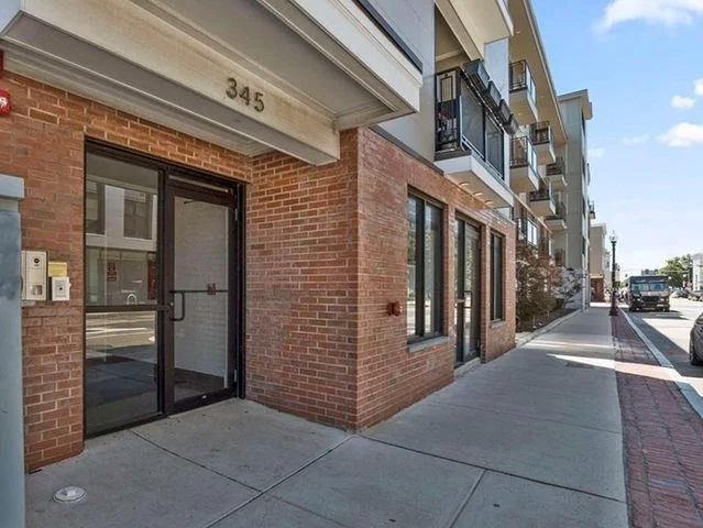 2 bed, 1 bath apartment for rent at 345 D St Unit 13, South Boston — photo 3 of 13