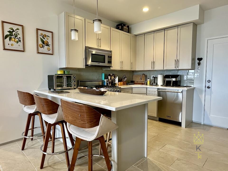 2 bed, 1 bath apartment for rent at 345 D St Unit 3, South Boston — photo 4 of 20