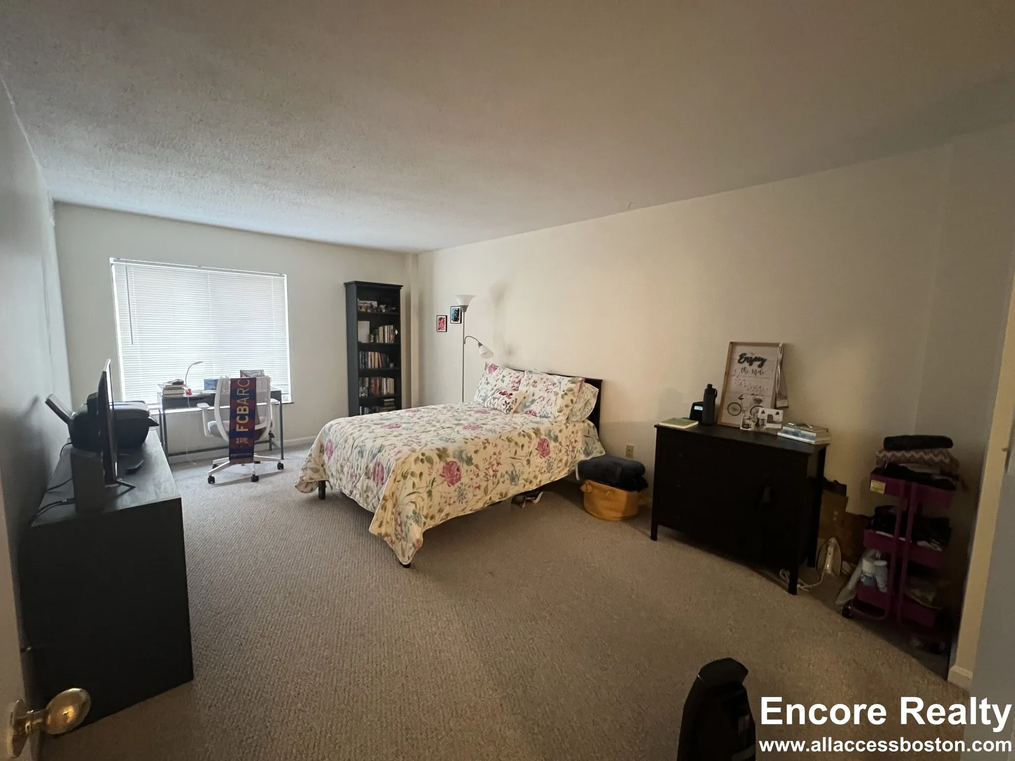 1 bed, 1 bath apartment for rent at 345 Franklin St Unit 103M, Riverside — photo 8 of 20