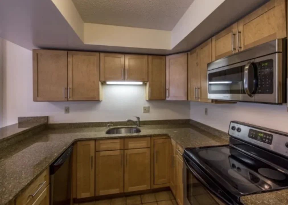 2 bed, 2 bath apartment for rent at 345 Franklin St Unit 105, Riverside — photo 2 of 5