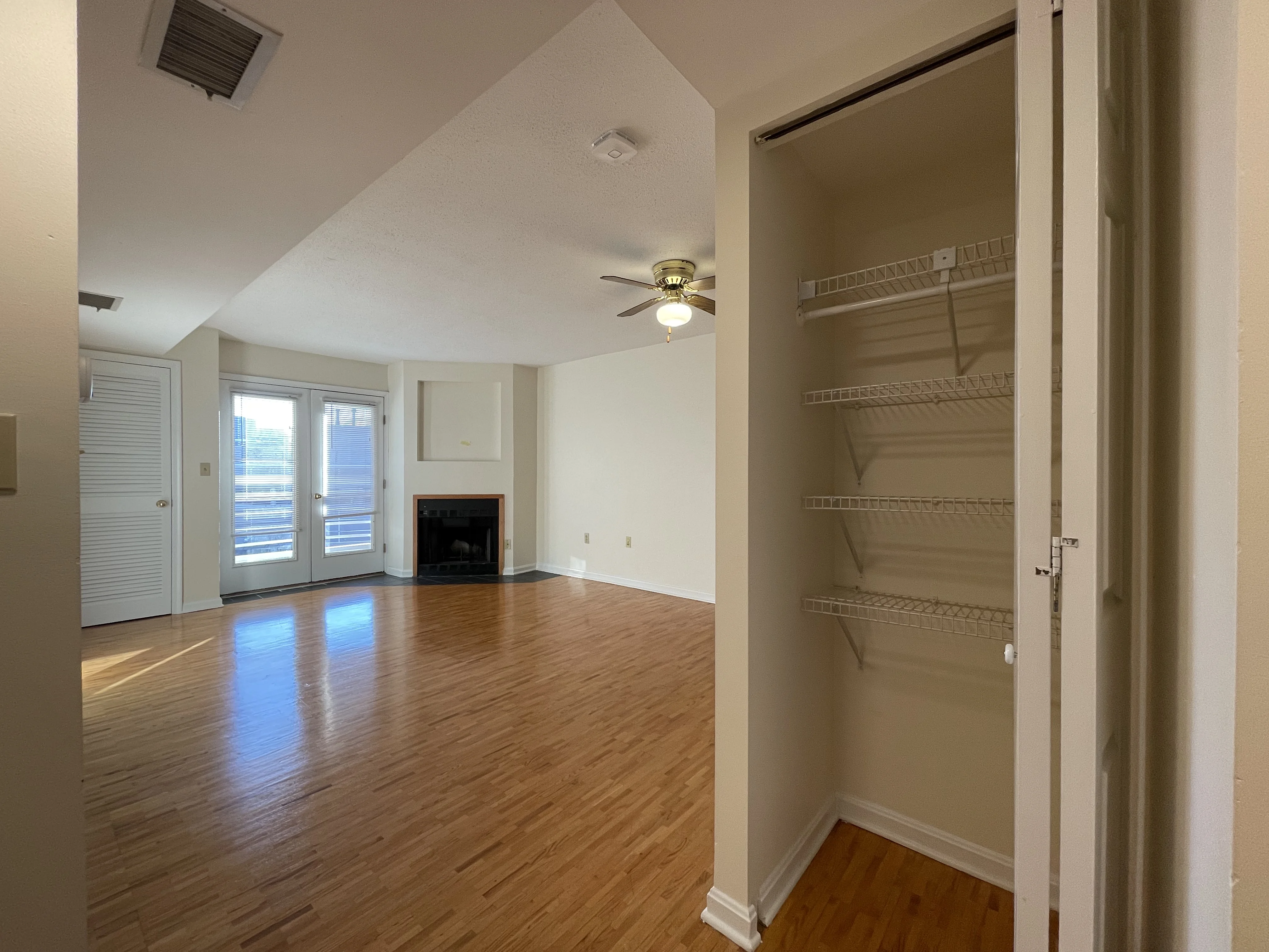 2 bed, 2 bath apartment for rent at 345 Franklin St Unit 202, Central Square — photo 3 of 11