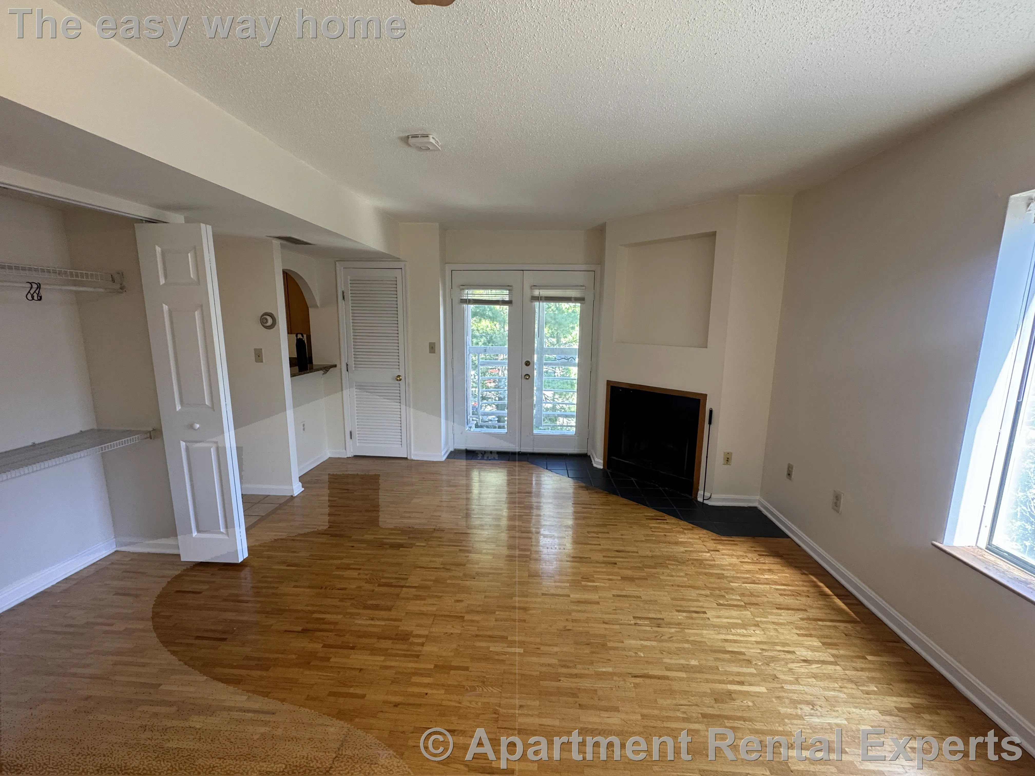2 bed, 1 bath apartment for rent at 345 Franklin St Unit 302, Central Square — photo 6 of 18