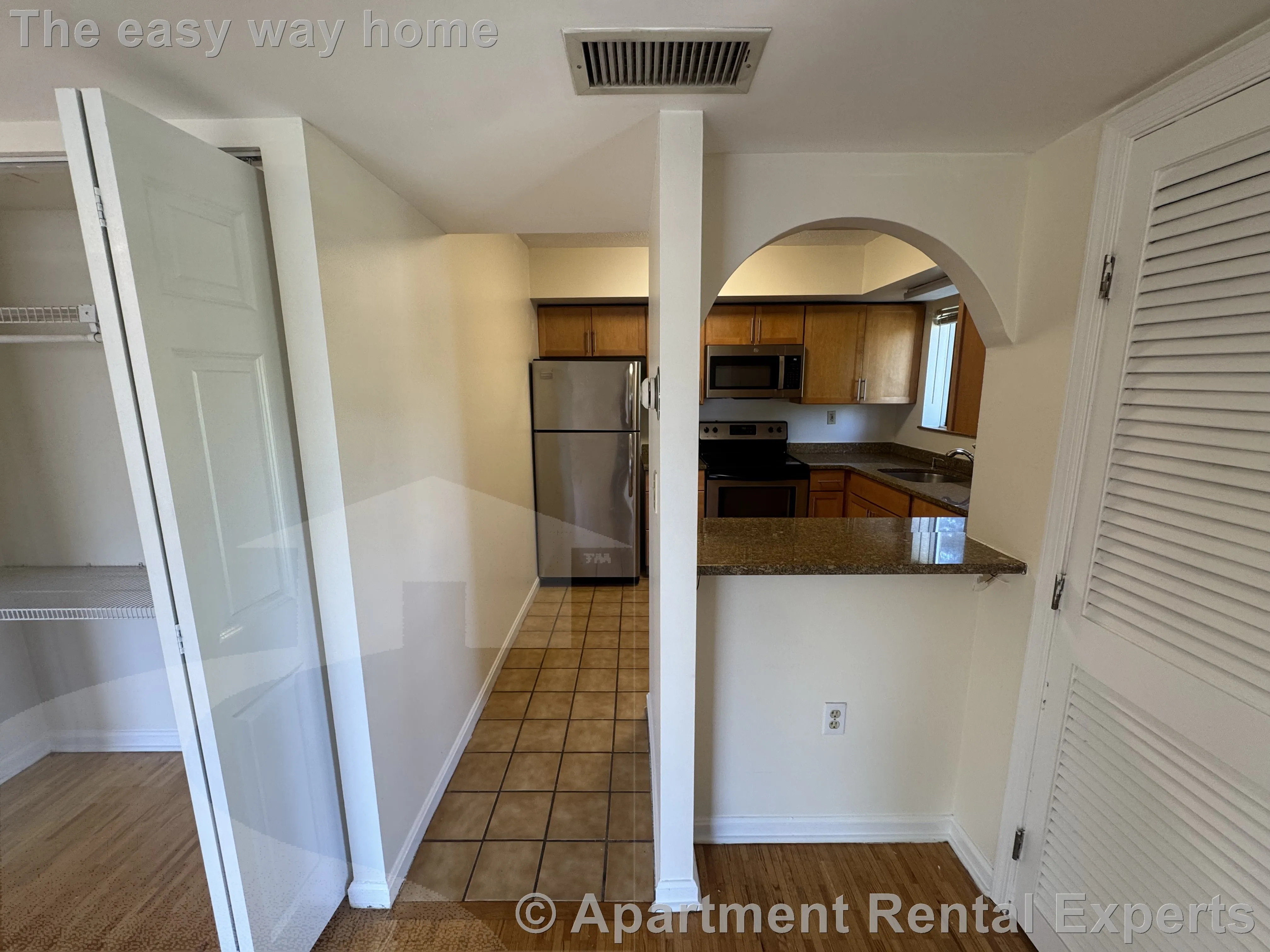 2 bed, 1 bath apartment for rent at 345 Franklin St Unit 302, Central Square — photo 7 of 18