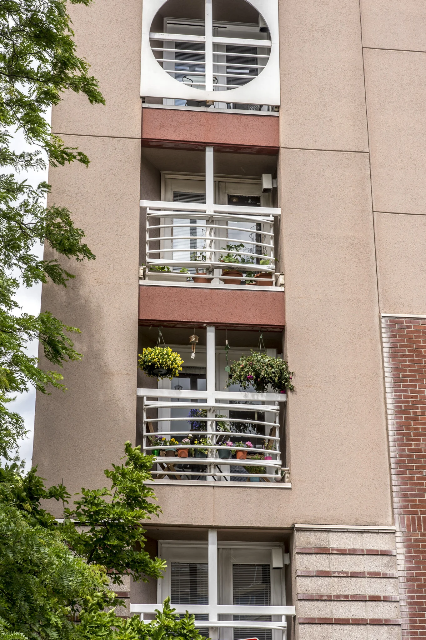 2 bed, 1.5 bath apartment for rent at 345 Franklin St Unit 504M, Riverside — photo 19 of 19