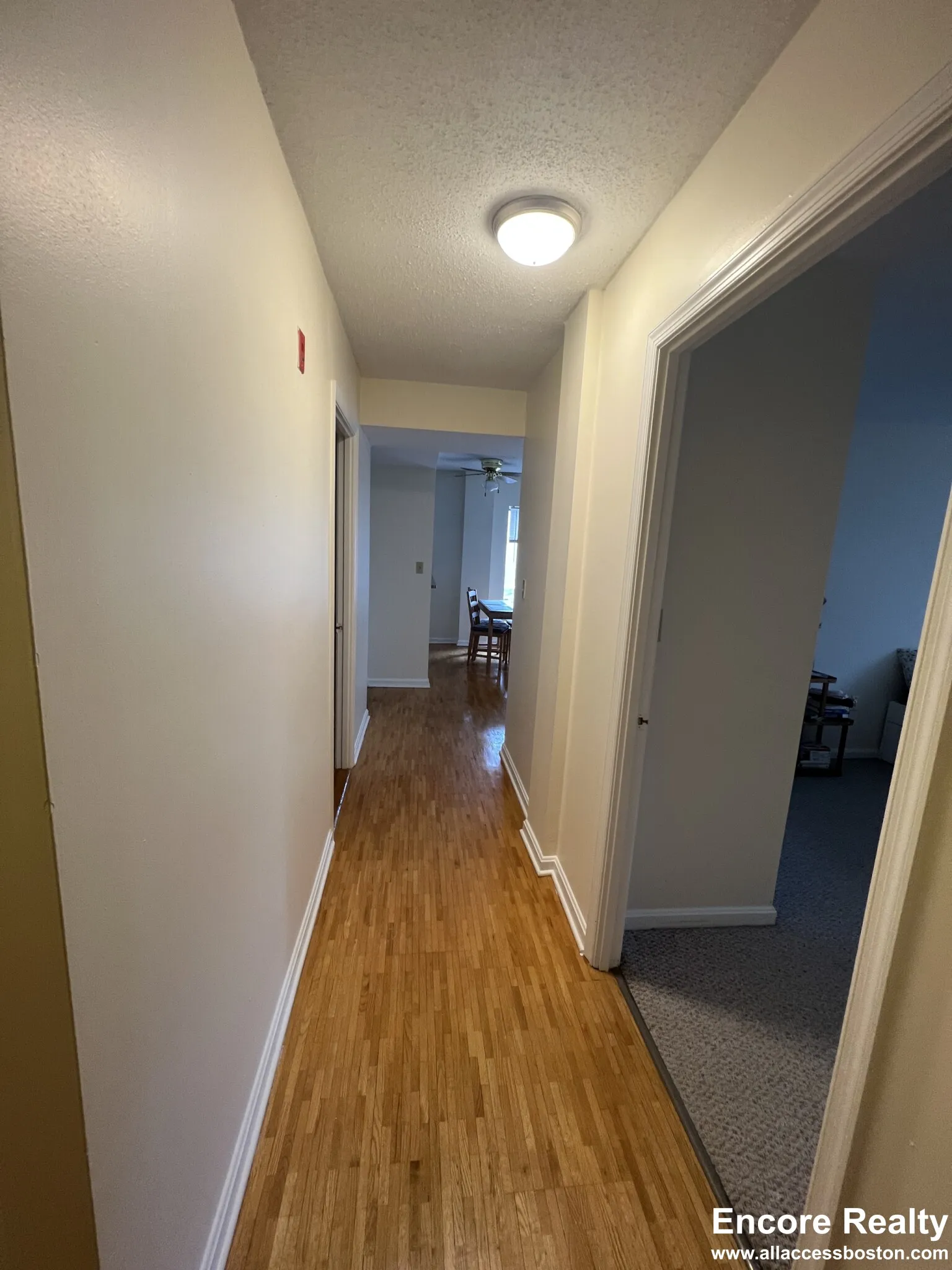 2 bed, 1.5 bath apartment for rent at 345 Franklin St Unit 504M, Riverside — photo 6 of 19
