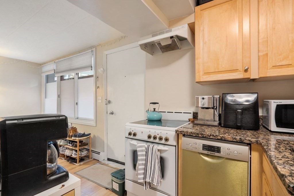 1 bed, 1 bath apartment for rent at 345 Harvard St Unit G2, Mid Cambridge — photo 4 of 13